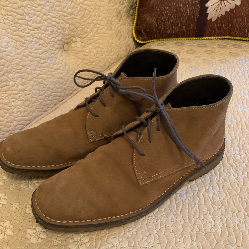 Johnston & Murphy size 10 crepe sole chukka boots